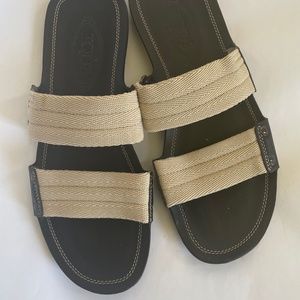 Uncommon Tod's mens sandals. Original Design.